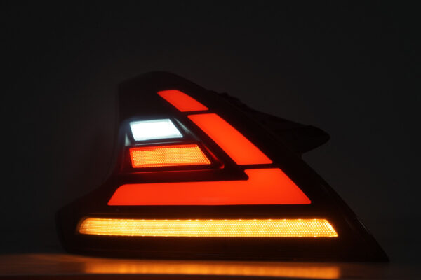 Tail Light for Nissan 370z - Image 12
